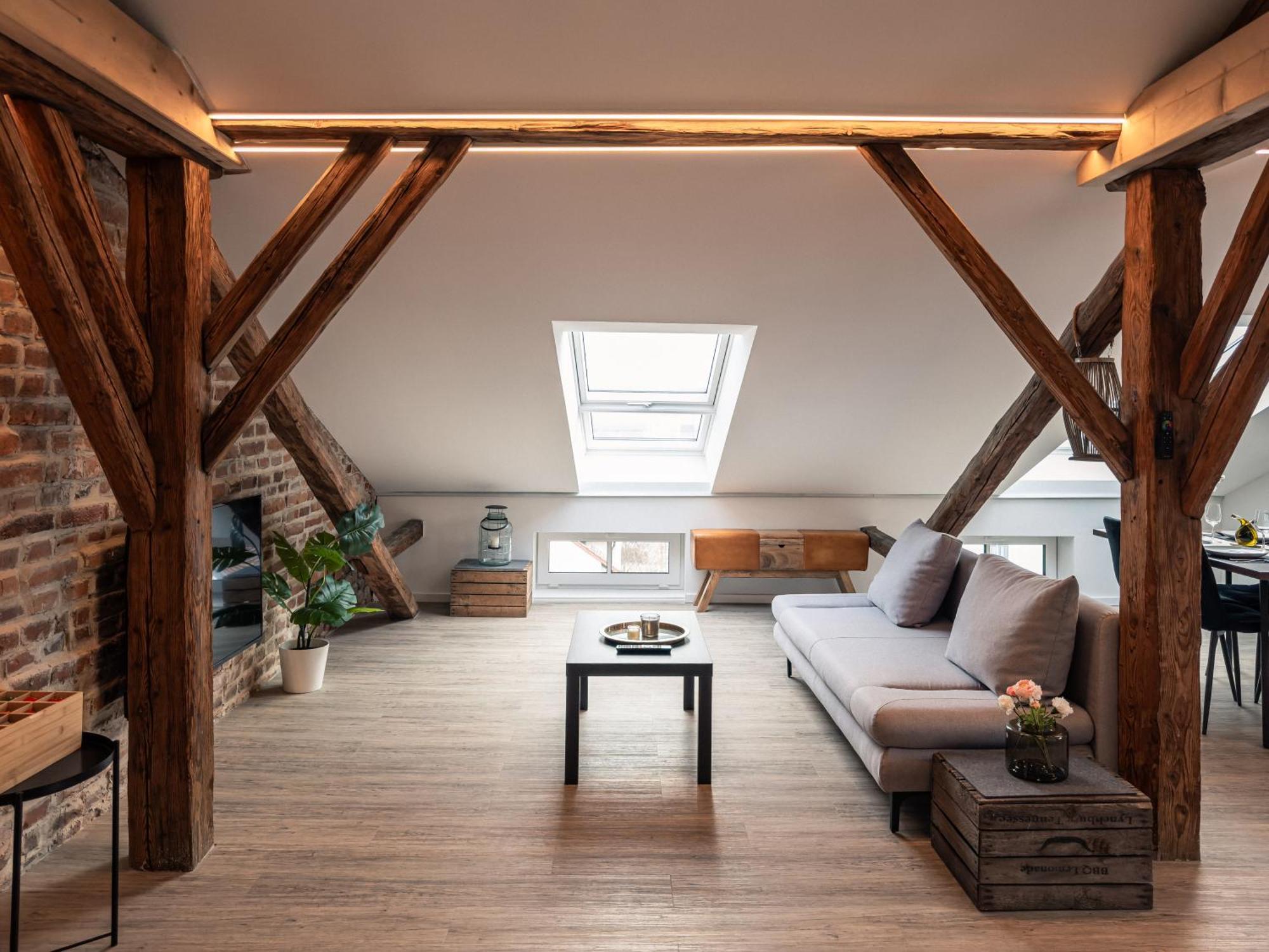 Crest - Riverside Lofts Mit Parken I Balkon I Kueche I Regendusche Πασάου Εξωτερικό φωτογραφία