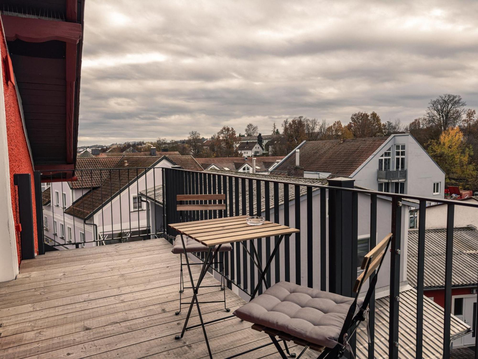 Crest - Riverside Lofts Mit Parken I Balkon I Kueche I Regendusche Πασάου Εξωτερικό φωτογραφία